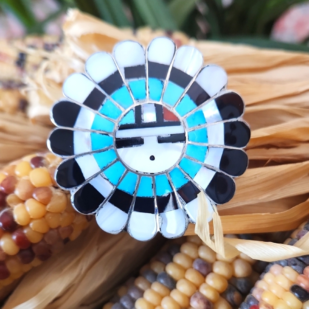Adorable Native American Zuni Handmade Vintage Inlaid Sunface Pin/Pendant 🩵🖤